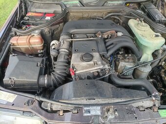 Mercedes E250D 83KW W124 - 13