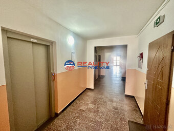 Predaj 2 izbový byt  - Trenčín  - Juh   - Západná    - Preda - 13