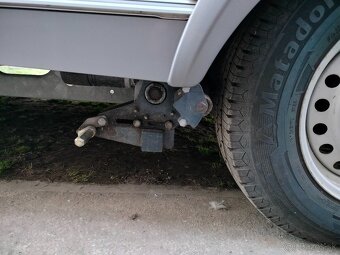 Predám karavan HYMER - 13