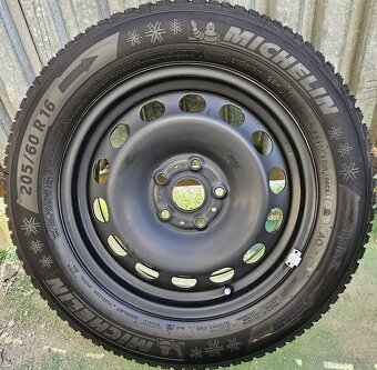 Originálna zimná sada VW - 5x112 r16 + Michelin 205/60 r16 - 13