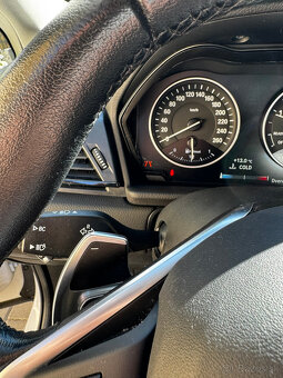 BMW 218d Gran Tourer - 13