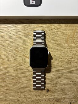 Apple Watch SE (Gen. 2) GPS + Cellular 44mm - 13