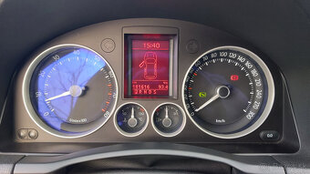 Golf V R32 - 13