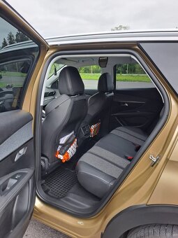 Peugeot 3008 - 13