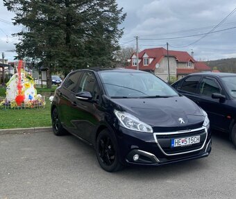 Peugeot 208 – 1.2 PureTech, 81 kW, Automat – 2019 - 13