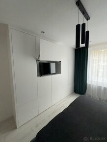 Prenájom luxusného 2,5 izbového bytu - 13