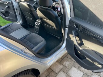 Škoda Octavia 1,5 tsi 110KW Manuál - 13