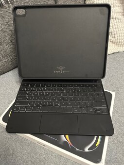iPad Pro 13 M4 - 100% batéria, bohaté príslušenstvo - 13
