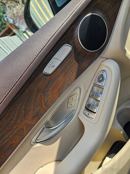 Mercedes-Benz GLC 250d 4 matic 1.majiteľ - 13