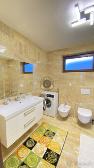 NA PREDAJ Luxusný rodinný dom v Sabinove - 13