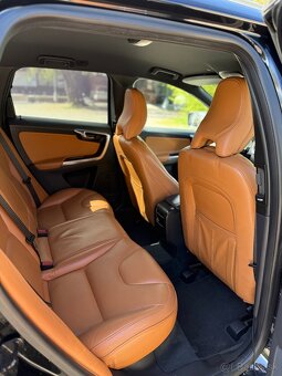 Predám Volvo XC60 D4 Inscription - 13
