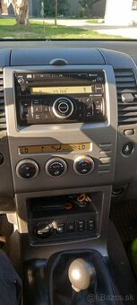 Predám Nissan Pathfinder 2,5d, manuál, 4x4 rv 2009 - 13