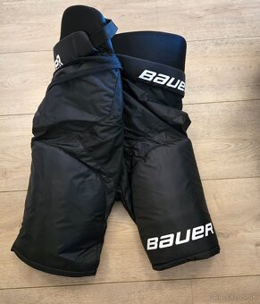 Kompletná hokejová vystroj - 13