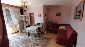 Predaj 3-podlažný rodinny dom - 13