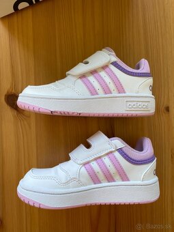 Fialovo-biele tenisky Adidas - 13