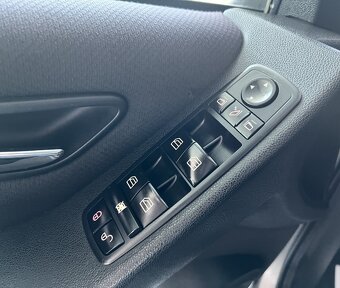 Mercedes-Benz B200CDI - 13