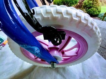 Bicyklík s pomocnými kolieskami - 13