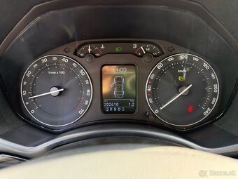 ► ŠKODA OCTAVIA 2,0 FSI - 110 kW, PARK. SENZORY ◄ - 13