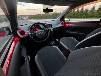 Toyota Aygo 1.0 VVT-i, 2019, KÚPENÉ V SR - 13