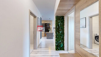 REZERVOVANÉ Na PREDAJ 2-izbový byt s balkónom  v tehlovej no - 13