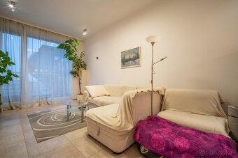 PRENÁJOM 2 izbový byt 75 m² Five Star Residence, Staré Mesto - 13