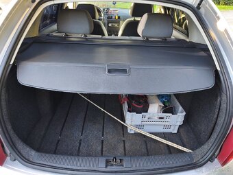 Predám škoda Fabia combi 1.4 16v - 13