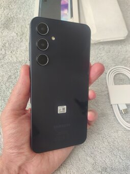 Samsung Galaxy A55 128GB,8GB RAM - 13