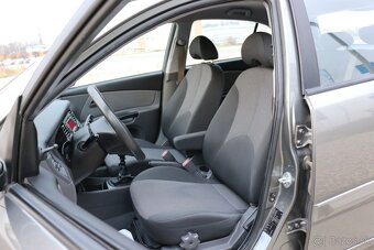 Kia Rio 1.4 LX - 13