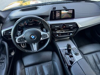 Bmw M550I 4.4 V8 Biturbo 340KW Xdrive 2017 - 13