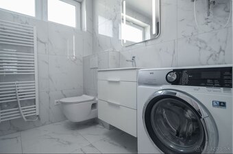 2-izbový byt s predzáhradkou aj parkovaním – pocit domu za c - 13