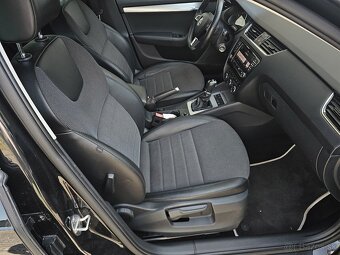 Škoda Octavia Combi 2.0 TDI DSG F1 Style ACC DVD Canton Weba - 13
