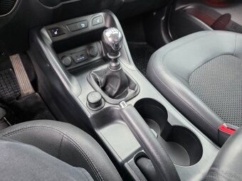 Hyundai ix35 1.7 CRDI 2011 -  4x2 85kW / 114 koní M6 Style - 13