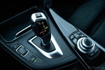 BMW Rad 3 320d xDrive Sport Line A/T - 13