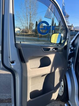 Volkswagen T5 multivan 2,5 TDI 96kW - 13