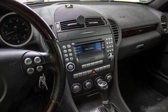 Mercedes-Benz SLK 350 - 13