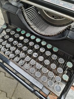 PISACI STROJ 1905-UNDERWOOD -USA - 13