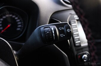 Ford Mondeo Combi 2.2 TDCi DPF Titanium - 13