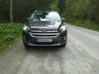 Predám SUV Ford Kuga 4x4 automat - 13