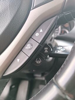 HONDA ACCORD 2.2 DIESEL PLNÁ VÝBAVA - 13