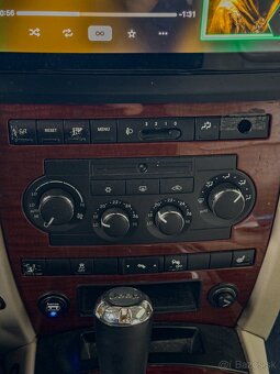 Jeep Commander 3.0CRDi - 13