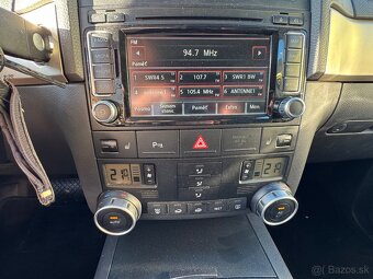Volkswagen Touareg 3.0 V6 TDI DPF tiptronic - 13