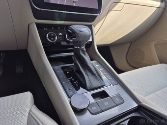 Škoda Superb Combi 2.0 TDI SCR Live DSG - 13