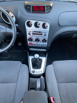 Alfa Romeo 1.9 JTD PROGRESSION - 13
