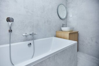 NA PREDAJ,NOVOZREKONŠTRUOVANÝ,3 - IZB. TEHLOVÝ BYT, KE - STA - 13