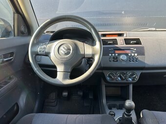 Suzuki Swift 1.3 GL 4x4 - 13