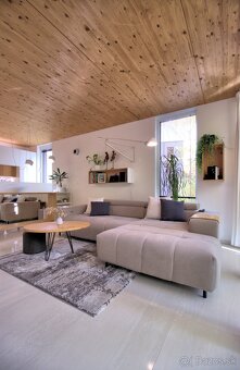 konferenčný stolík elipsa masív drevený škárovka - 13