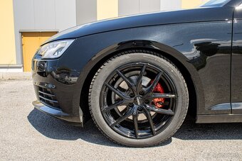 Audi A4 Avant 2.0 TDI Sport S tronic - 13