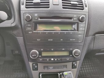 Toyota Avensis - 13
