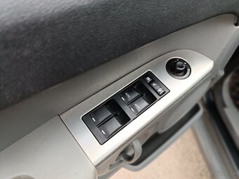 Jeep Commander 3.0 CRD 160kW, QuadraDrive II - 13