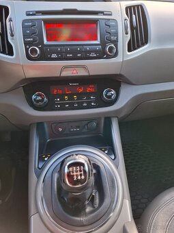 Kia Sportage 1.7 Crdi, r.2012, 2WD - 13